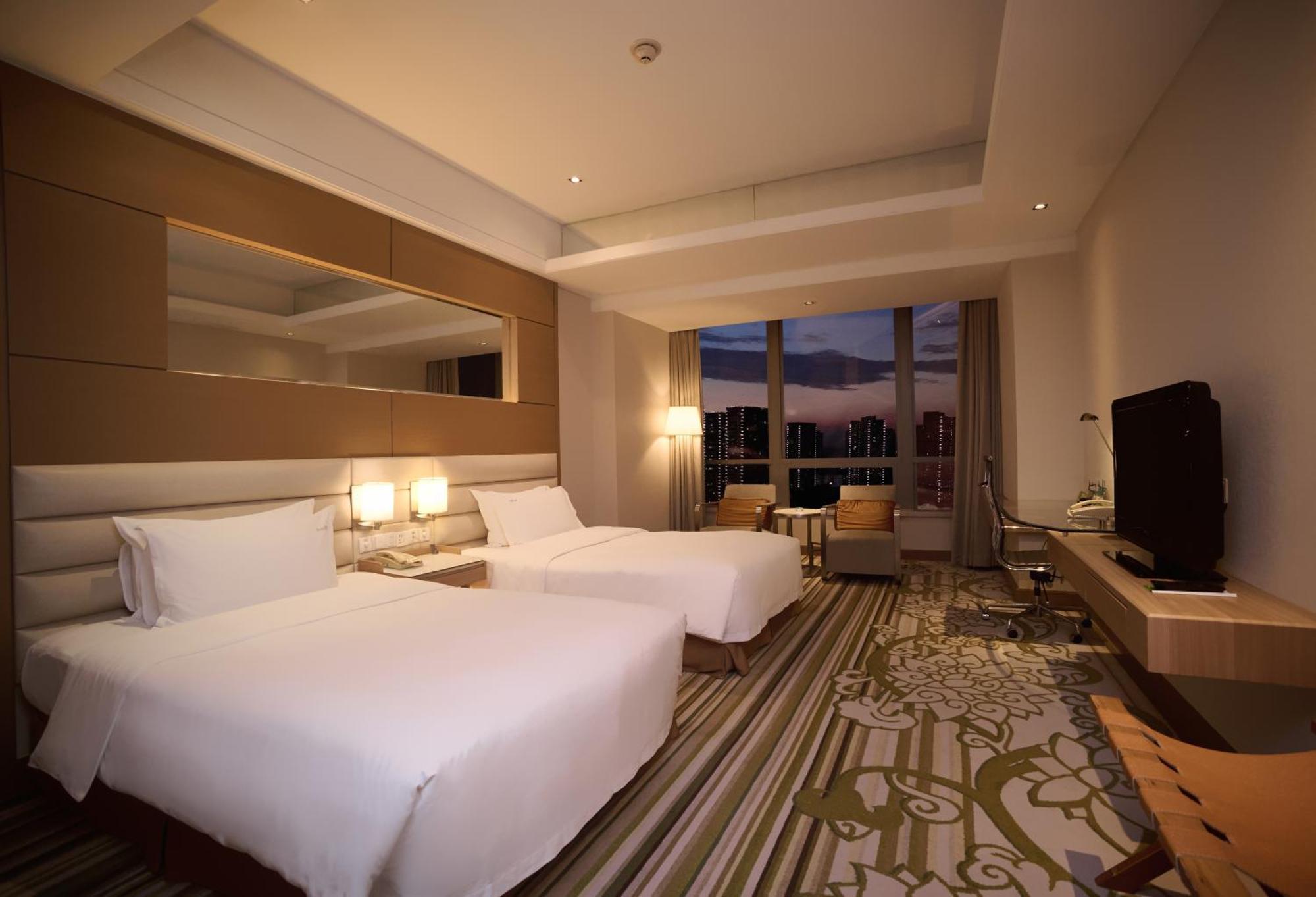 Holiday Inn Tianjin Riverside By Ihg Zewnętrze zdjęcie